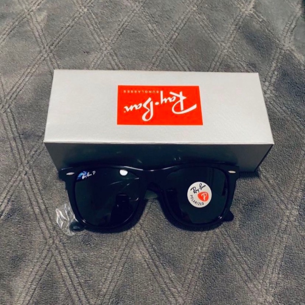 COPY - RAY-BAN ICONIC WAYFARERS